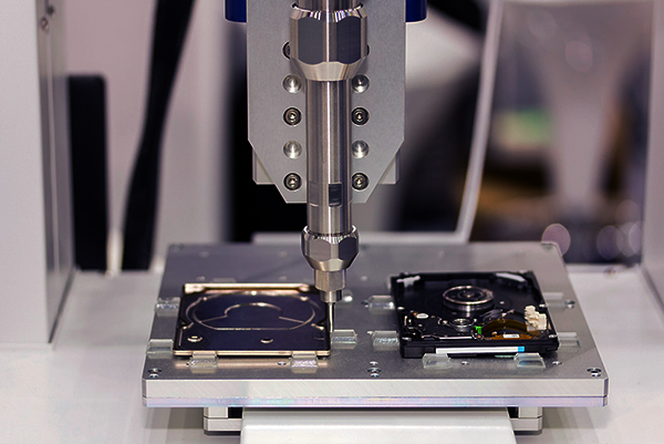 鋁合金cnc工：創(chuàng)新引領(lǐng)未來(lái)(圖1)