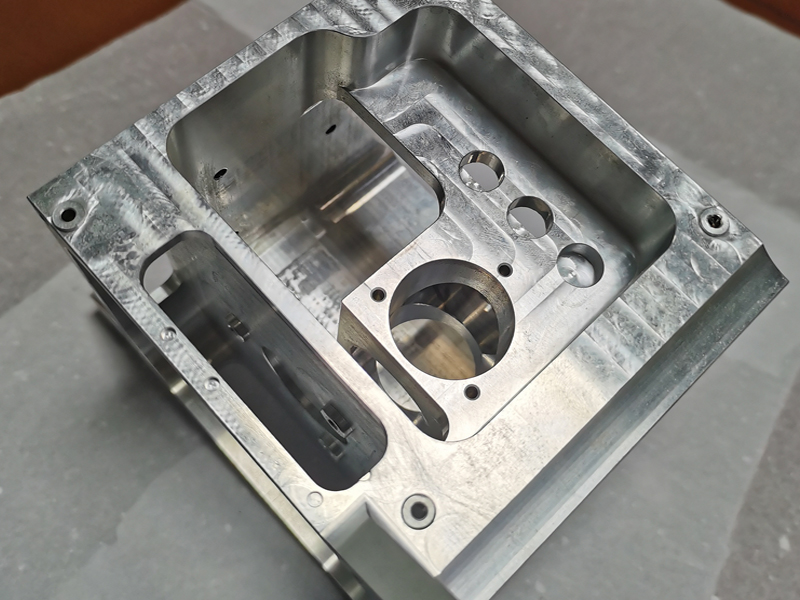 創(chuàng)意無限cnc加工外殼定制(cnc加工創(chuàng)意工藝) 創(chuàng)意無限cnc加工外殼定制(cnc加工創(chuàng)意工藝)(圖1)