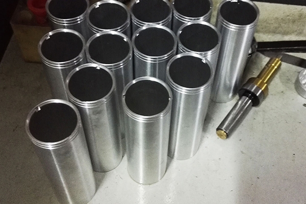 優(yōu)質(zhì)鋁合金外殼：品質(zhì)讓您滿(mǎn)意